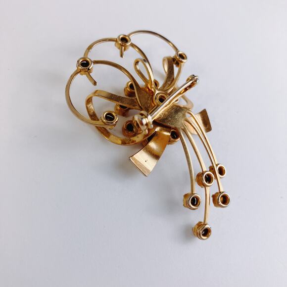 VTG 1940s Brooch Mid Century Gold Tone Ribbon Rhinestone Spray Jewelry - Picture 7 of 8